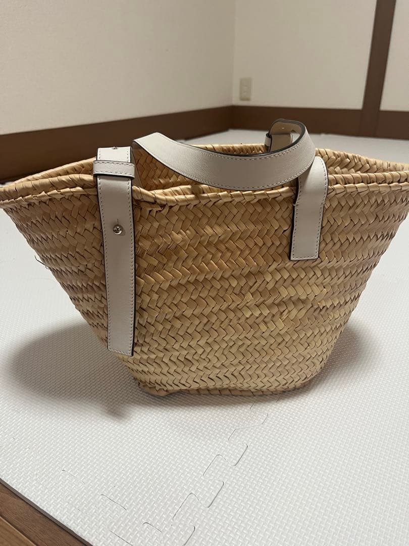 ロエベ　LOEWE かごバッグ　未使用に近い