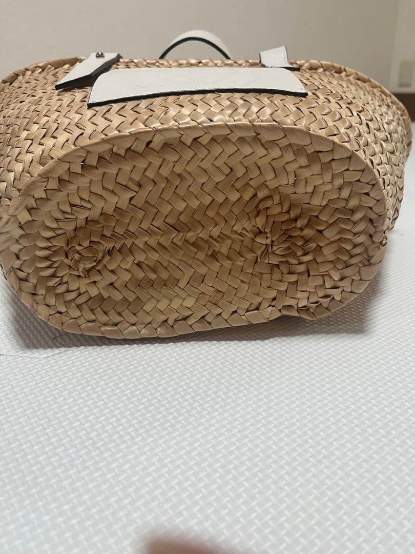 ロエベ　LOEWE かごバッグ　未使用に近い