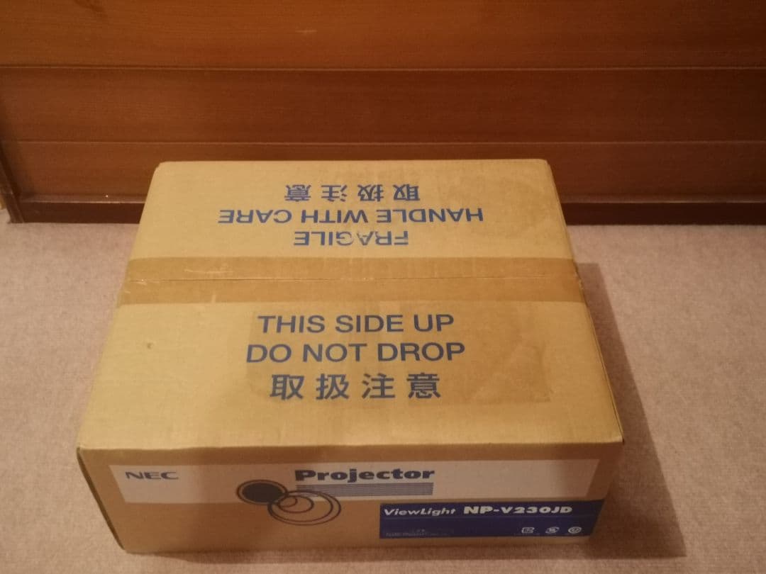 NEC ViewLight NP-V230JD データプロジェクター