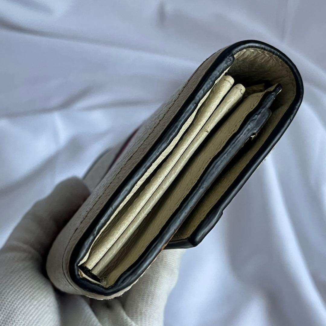 極美品✨　GUCCI 長財布　シェリーライン　ggマーモント　レザー　ホワイト