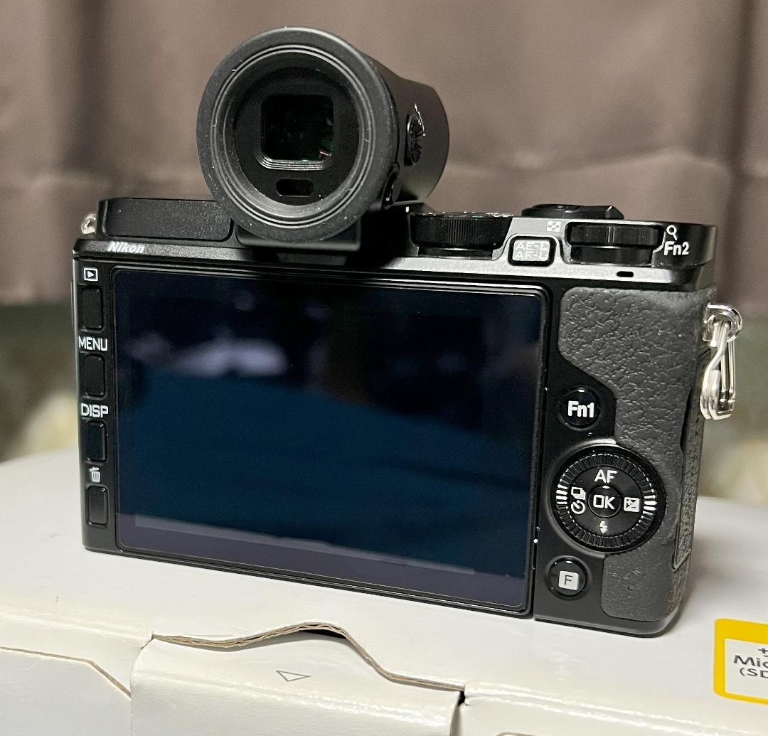 【美品】Nikon1 V3 ミラーレスデジタル一眼レフ プレミアムキット