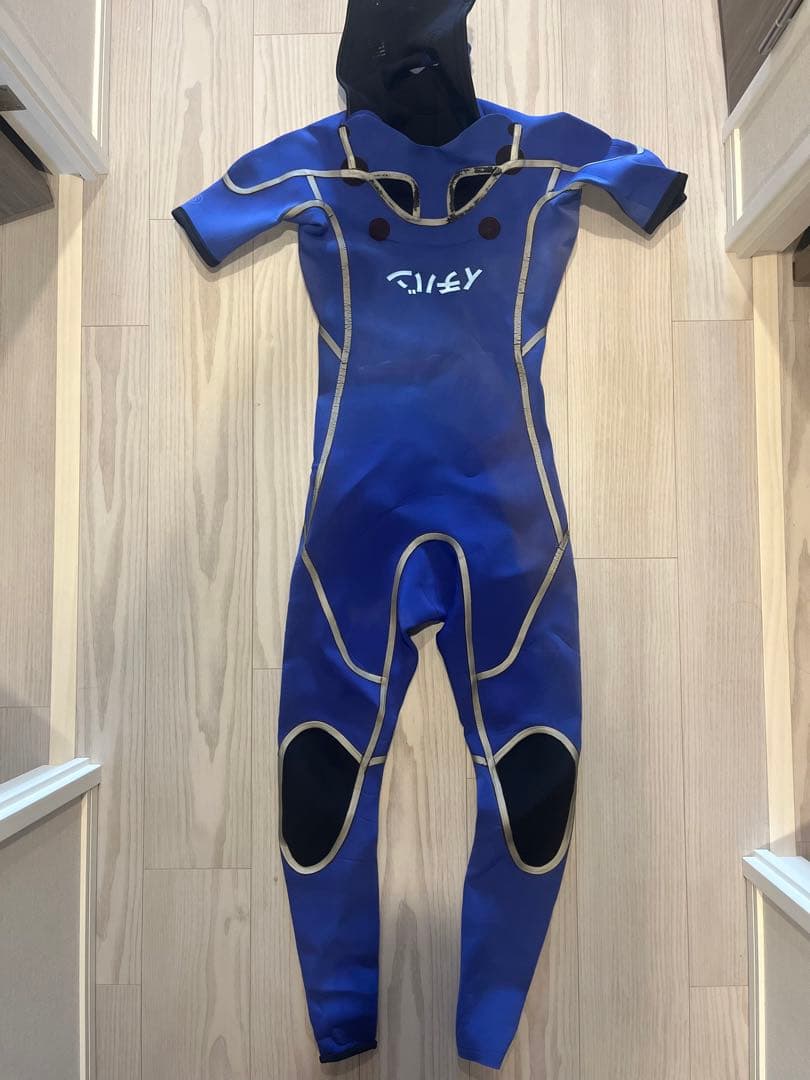 MATUSE マテュース　ウエットスーツ　2mm