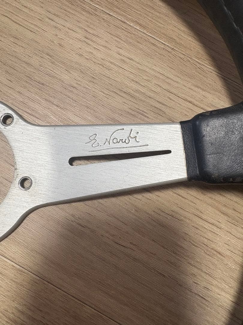 E. Nardiステアリング 3スポーク