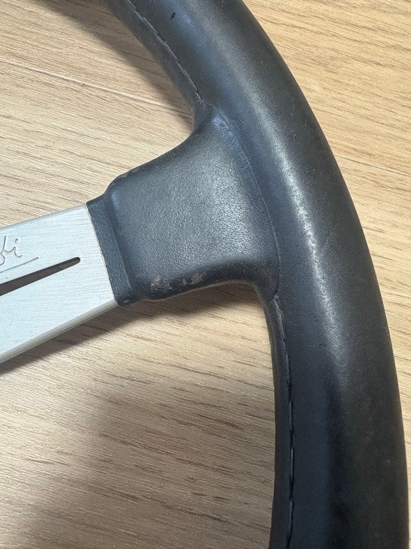 E. Nardiステアリング 3スポーク