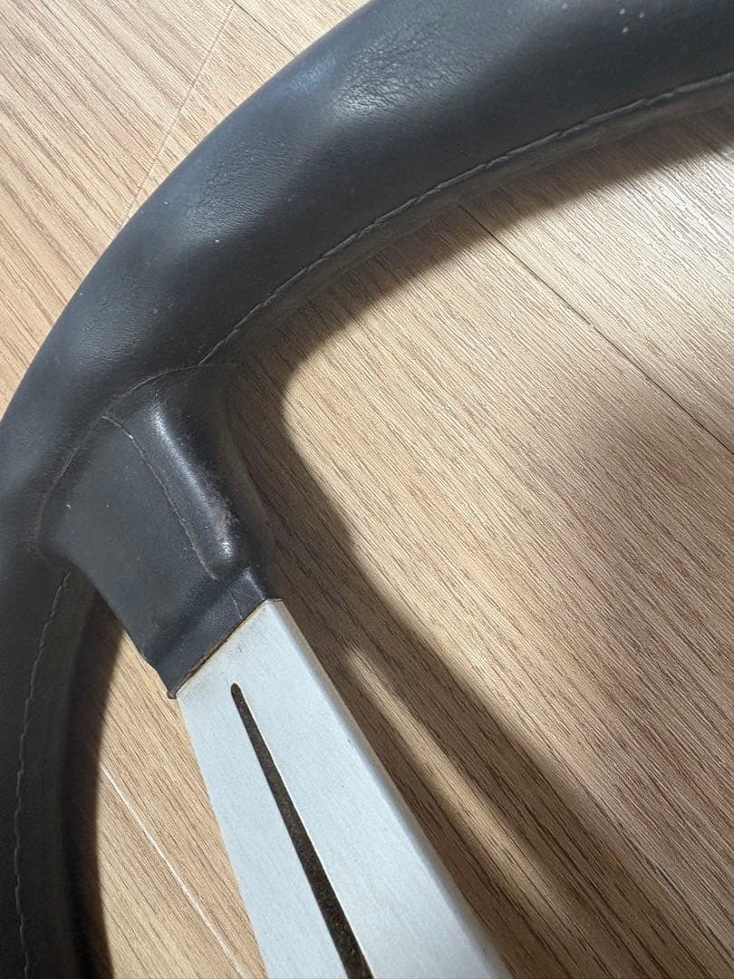 E. Nardiステアリング 3スポーク