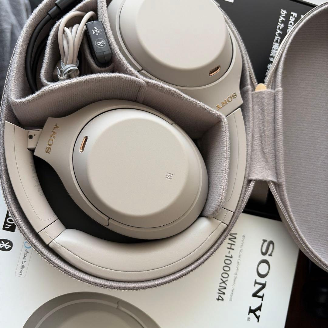 「美品」SONY WH-1000XM4 ワイヤレスヘッドホン シルバー