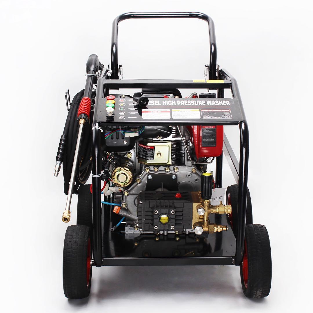 エンジン高圧洗浄機 キーで起動 ディーゼル燃料 エンジン式高圧洗浄機250BAR