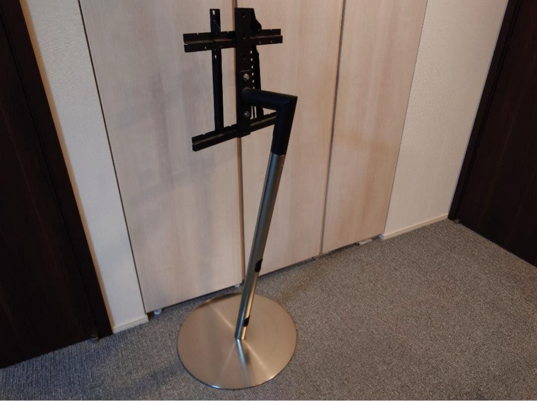 EQUALS自立型テレビスタンド ハイタイプ 24型～45型対応 シルバーメッキ