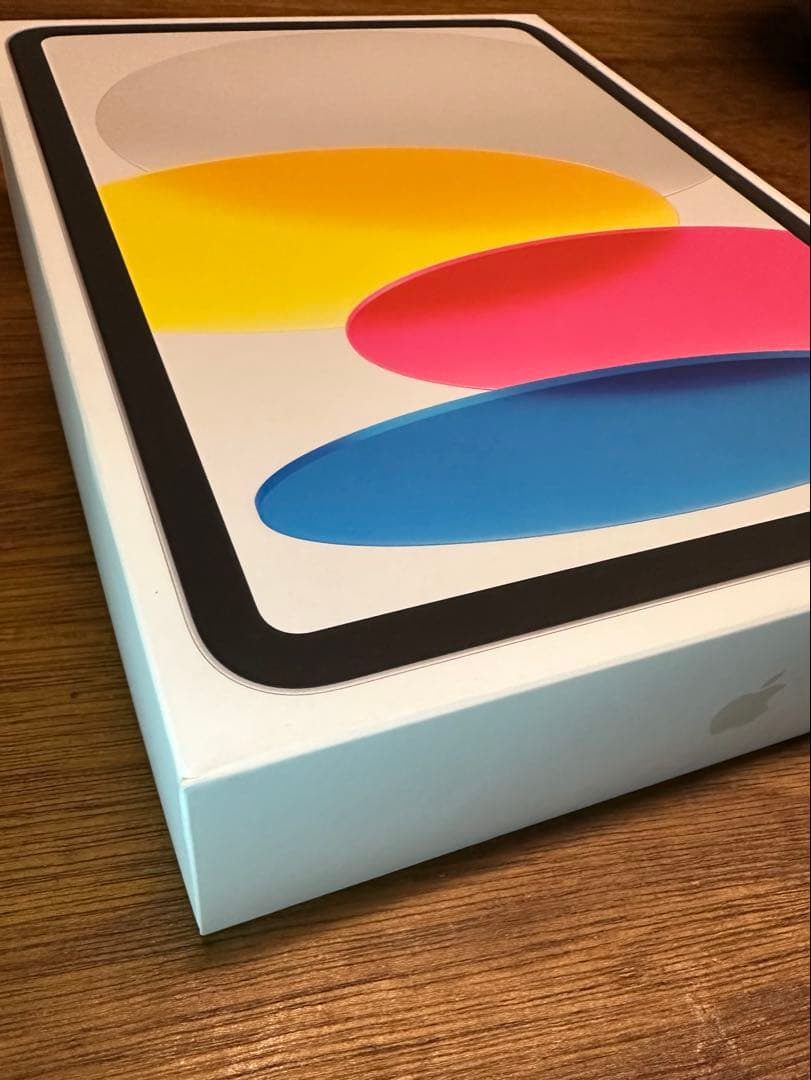 【新品未開封】iPad 第10世代 WiFiモデル 64GB ★箱・ケーブル付き