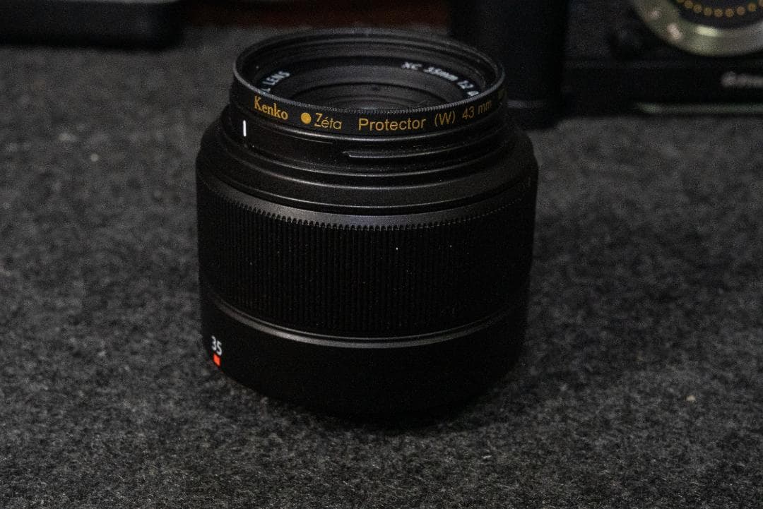 デジタルカメラ FUJIFILM X-M1 XC35mm F2