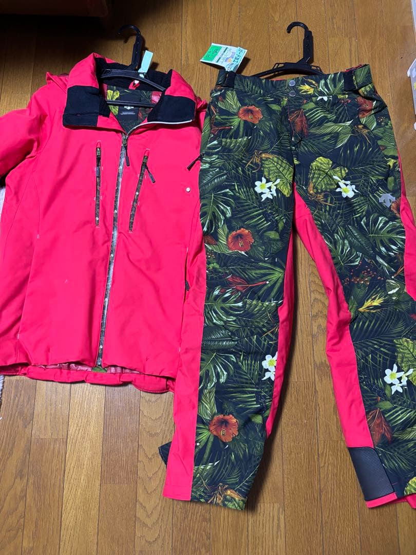 デザントスキーウエア　オガサカチーム