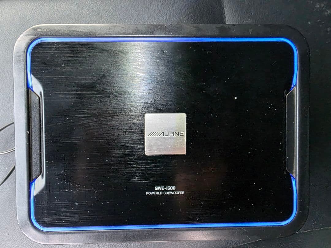 alpine SW-1500 サブウーファー　ワケアリ？