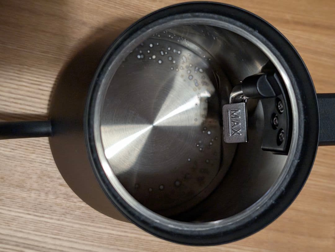 BALMUDA　The　Pot　電気ケトル　バルミューダ　KPT01JP