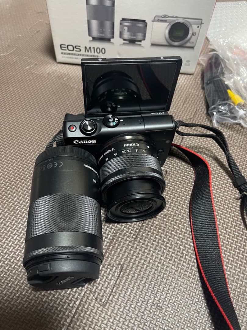 Canon M100 キヤノンM100