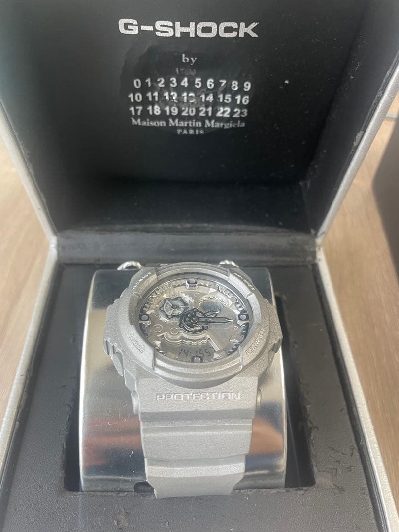 期間限定値下げ　マルタンマルジェラ　G-SHOCK 時計　動作品　良好