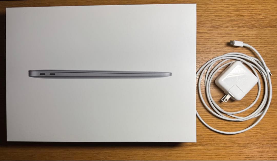 MacBook Air Core i7 16GB、SSD 512GB 2020