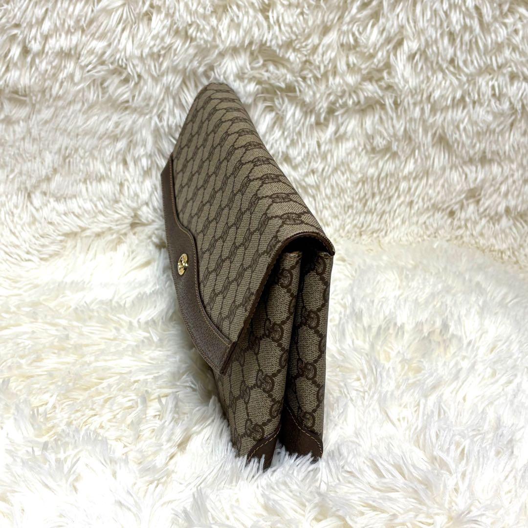 美品　GUCCI クラッチバッグ GG レザー ロゴ ベージュ ブラウン 金