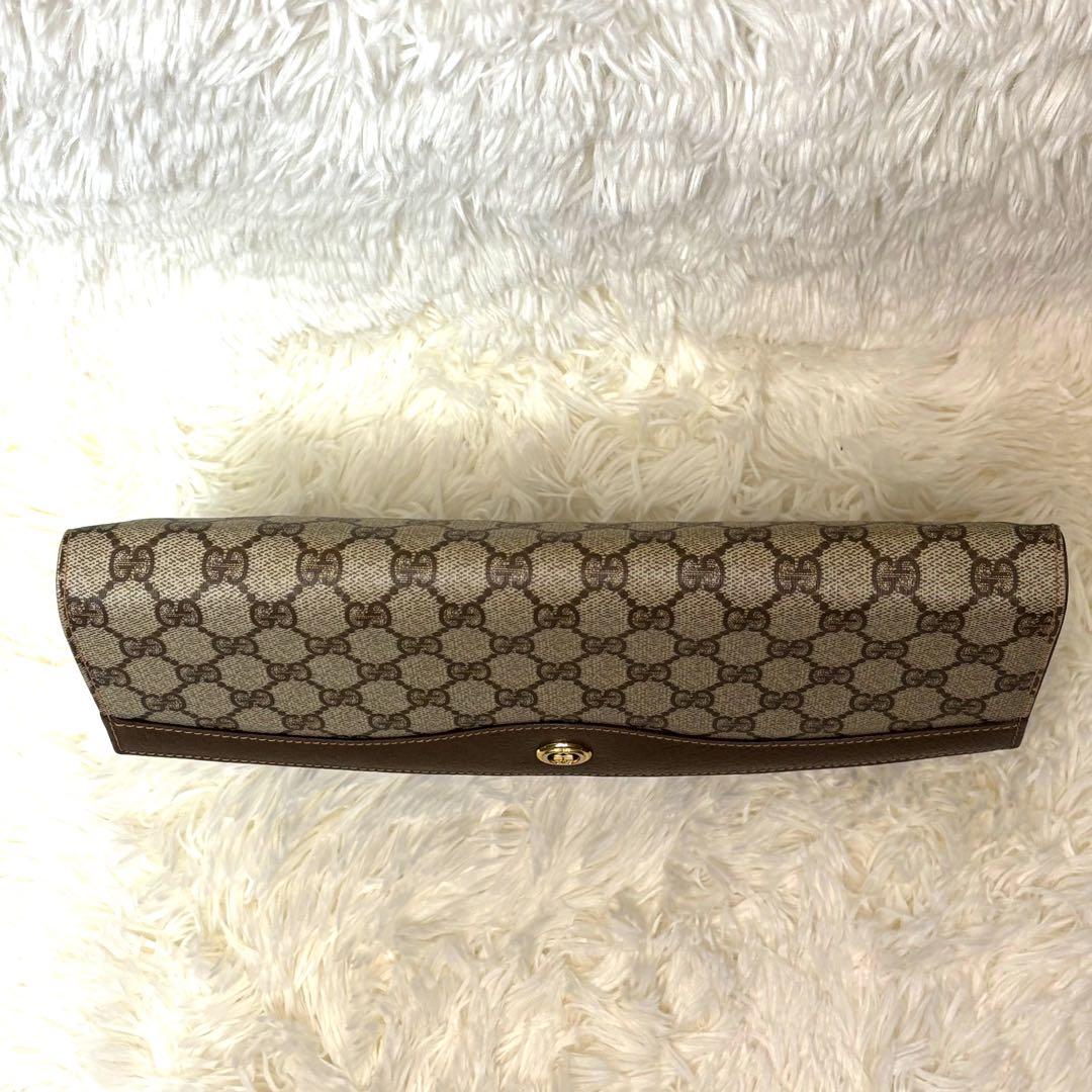 美品　GUCCI クラッチバッグ GG レザー ロゴ ベージュ ブラウン 金