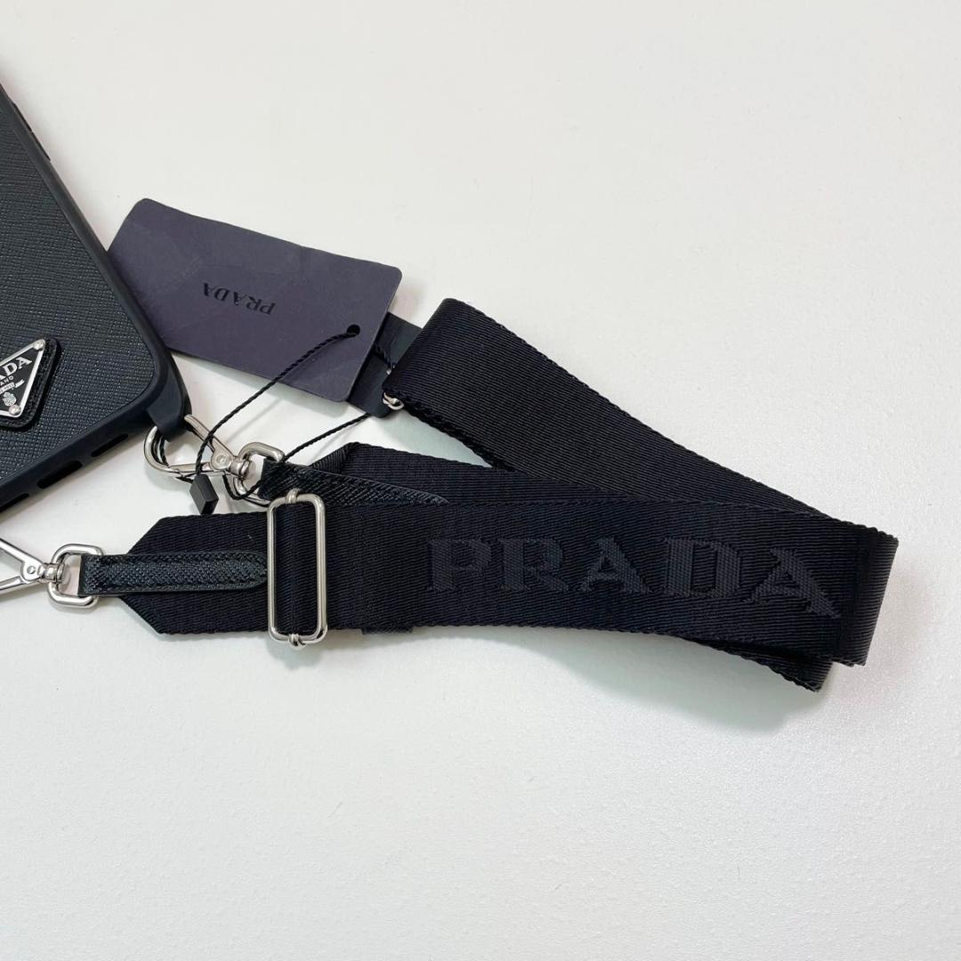 プラダ iPhone14 Plus マホケース ショルダー ブラック 新品未使用