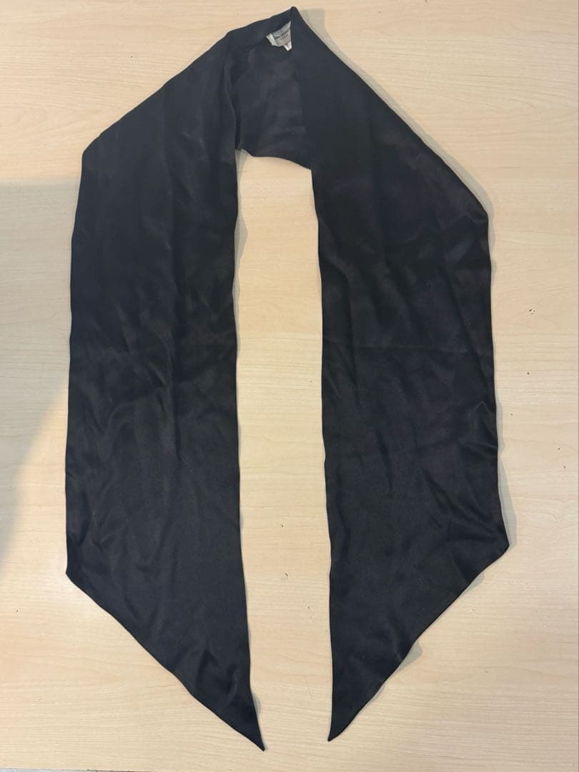 SAINT LAURENT ブラック シルクストール