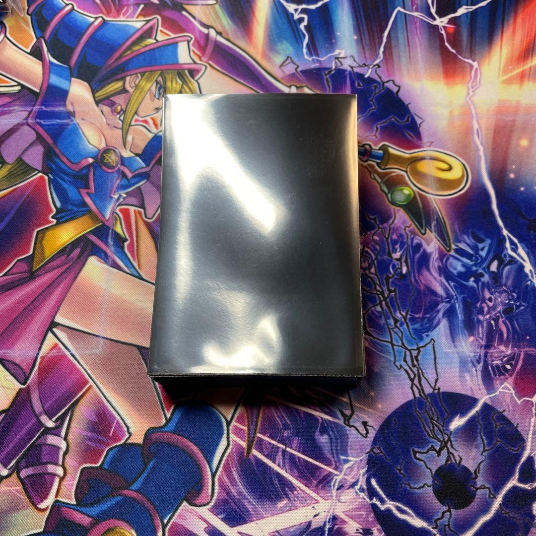 遊戯王　三幻神　ラーの翼神竜　デッキ　ミレニアム中心　スリーブ100枚付き