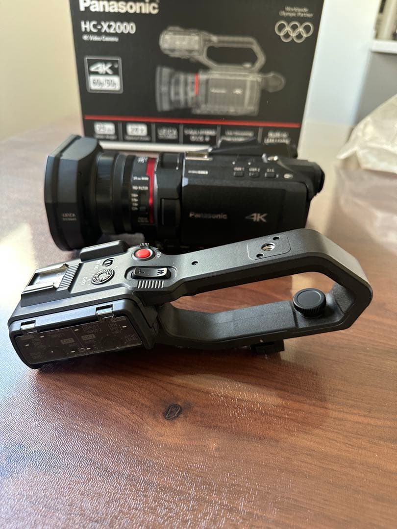 Panasonic HC-X2000 4Kビデオカメラ パナソニック