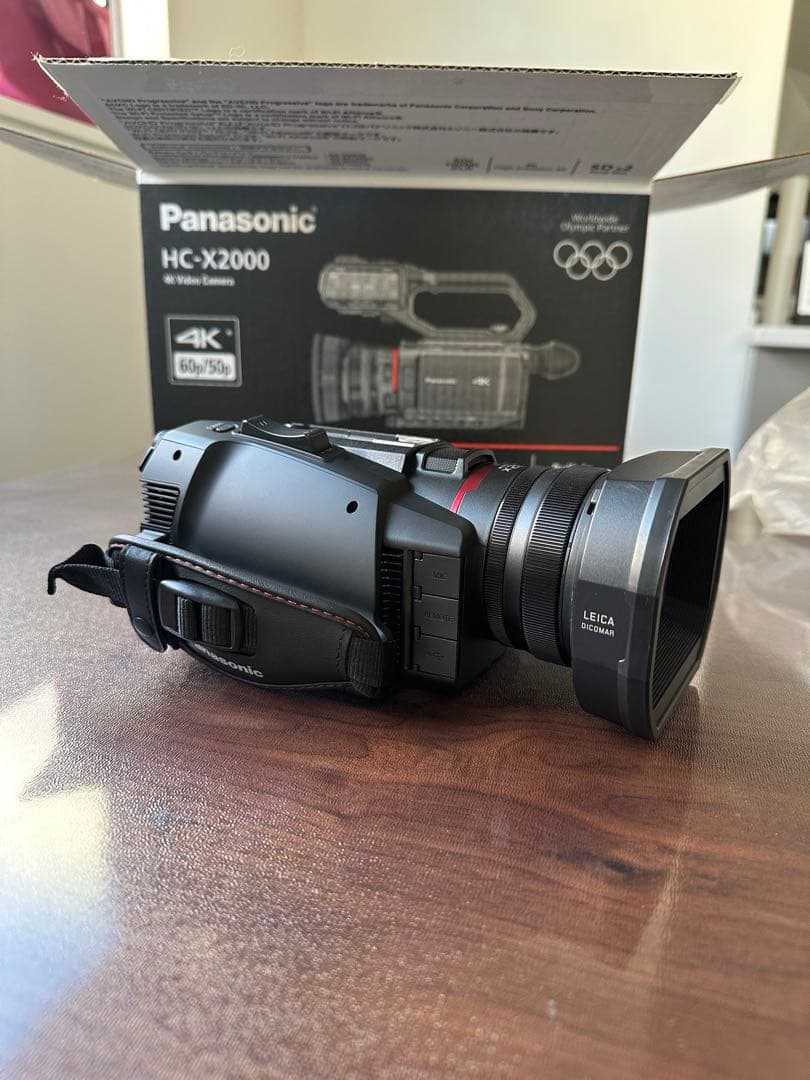 Panasonic HC-X2000 4Kビデオカメラ パナソニック
