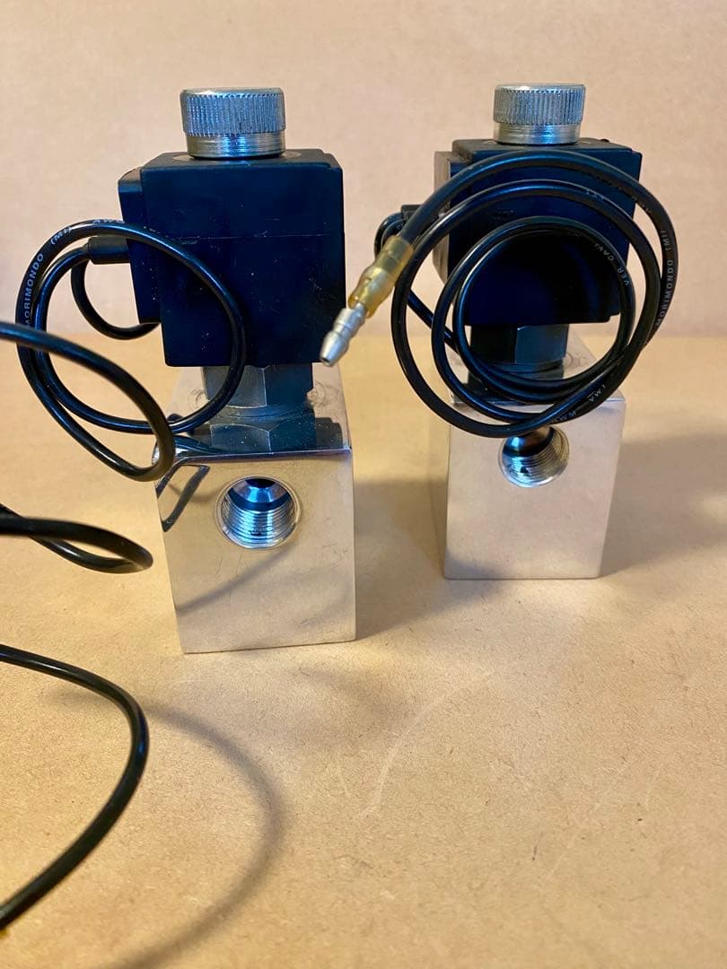 ☆ハイドロ イタリアンダンプ ポリッシュ2個セット ローライダー スクエア☆