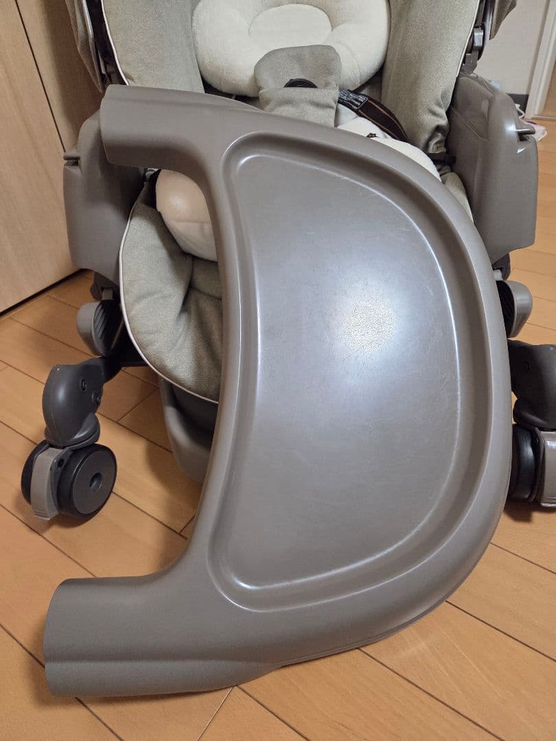 Combi ネムリラ AUTO SWING BEDi EG ハイローチェア