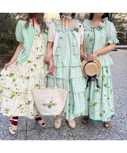 ピンクハウス♡綿ローンの段々フリル♡サテンリボンデザインのキャミソールワンピース