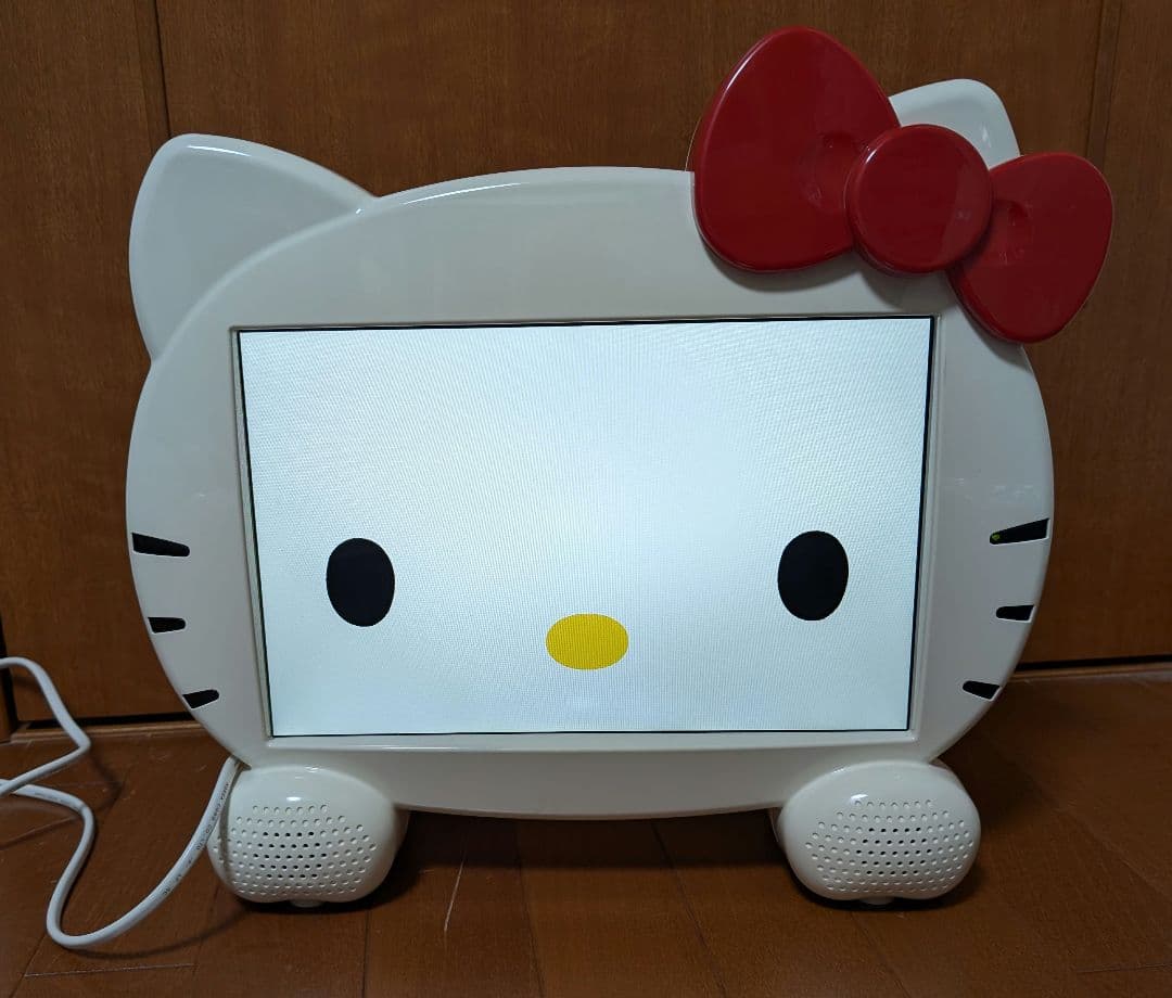 Hello Kitty ハローキティ 13.3インチ液晶テレビ (箱付き）