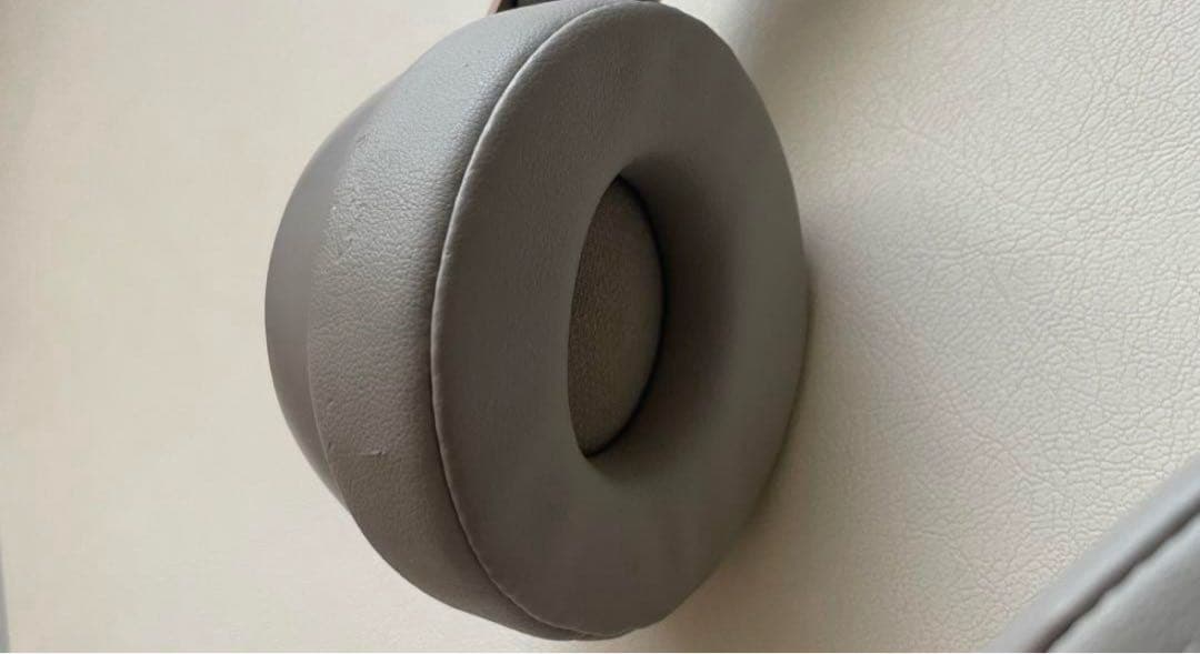 ヘッドホン Beats by Dr Dre SOLO PRO GRAY