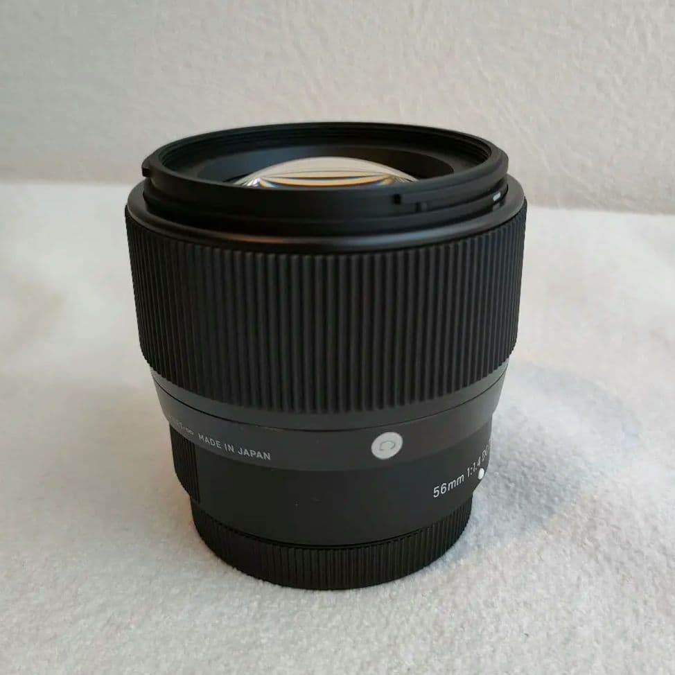 【美品】 SIGMA 56mm F1.4 フジXマウント箱なし 保護フィルター付