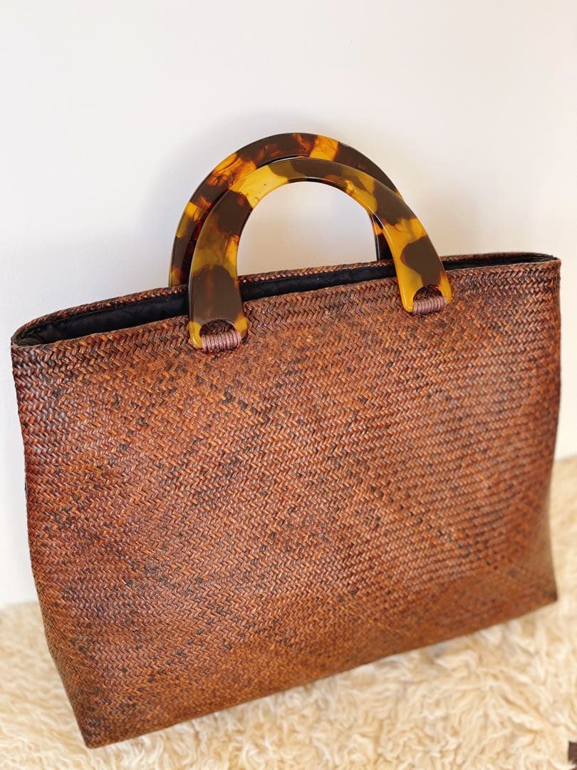 かごバッグ　トートバッグ　籐編み　未使用