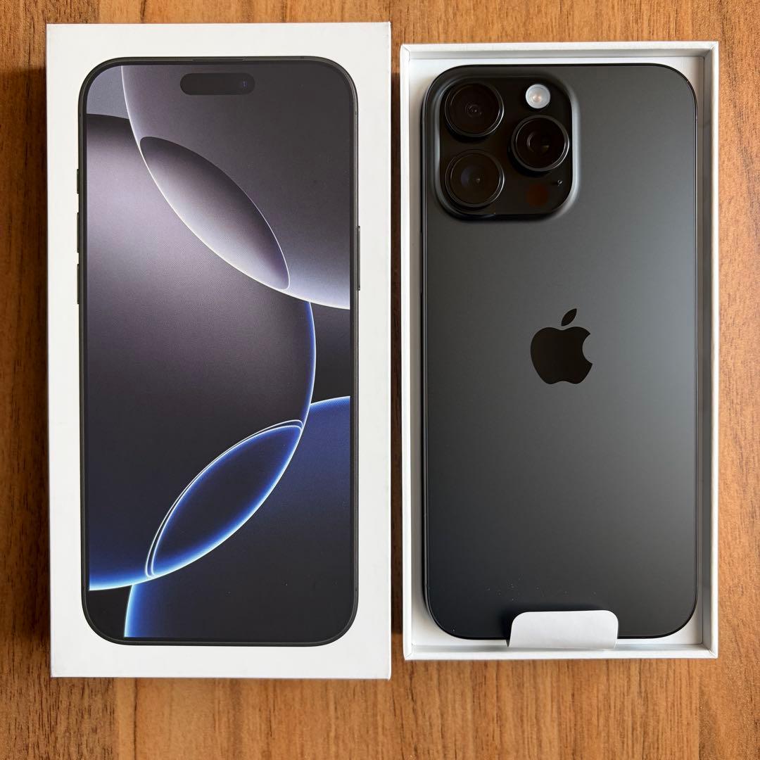 【美品】 iPhone 16 Pro Max 512GB ブラックチタニウム