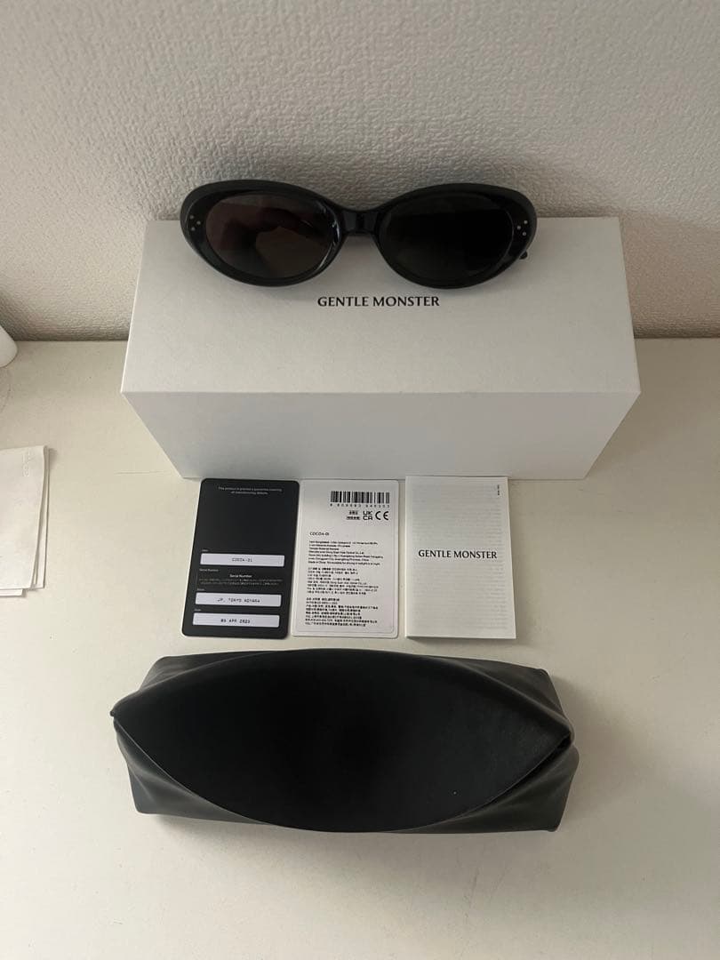 美品 GENTLE MONSTER サングラス COCOA ブラック×シルバー
