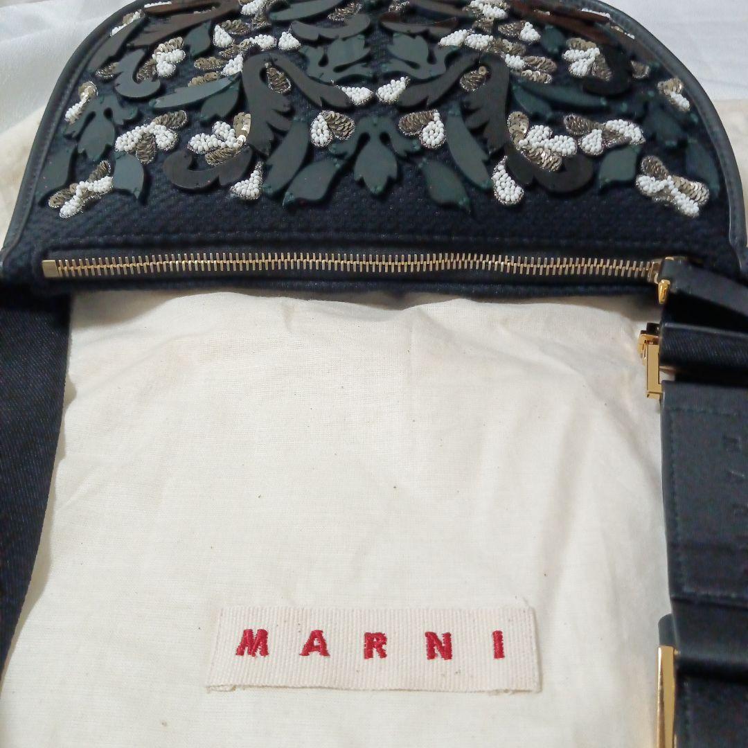 MARNI ボディバッグ
