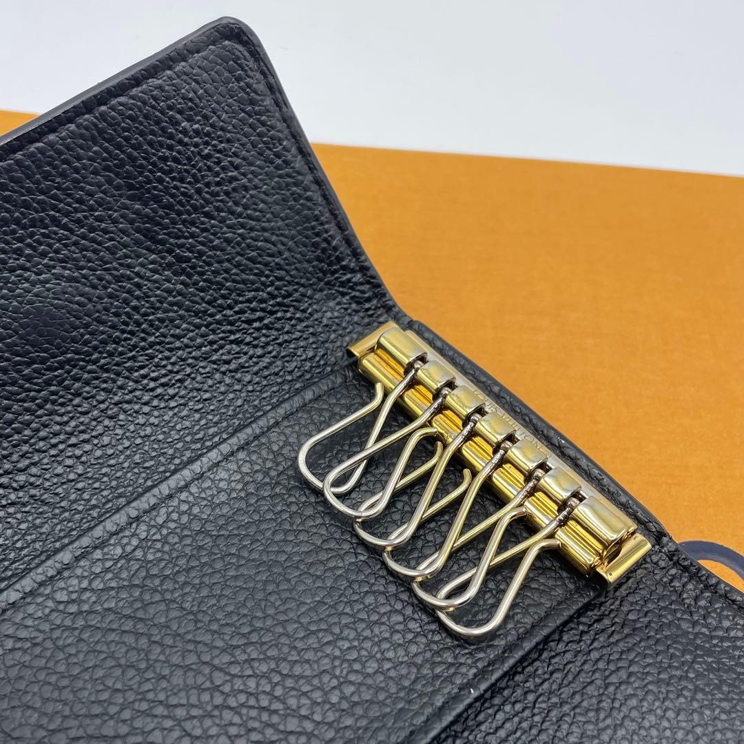 【美品】ルイヴィトン　ミュルティクレ6 アンプラント　ブラック　キーケース