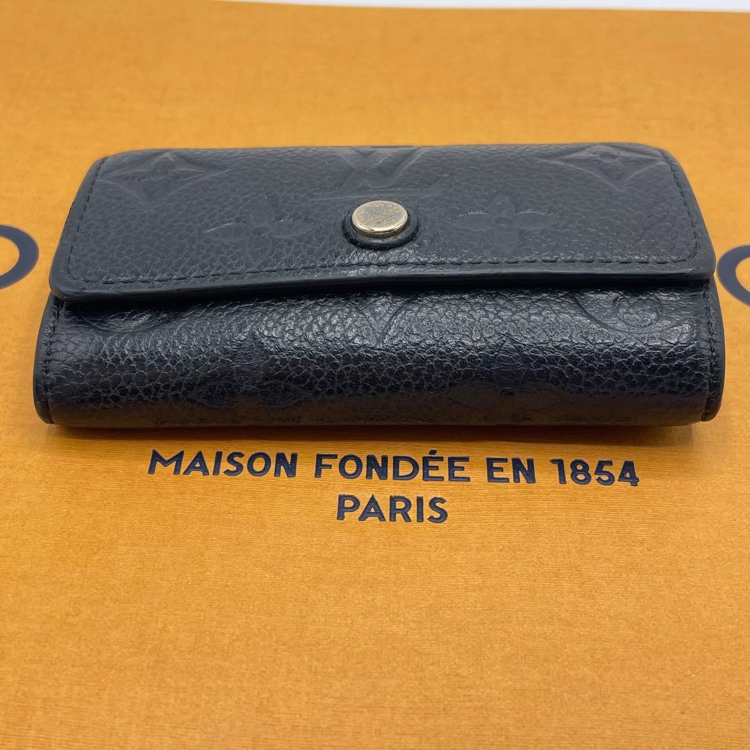 【美品】ルイヴィトン　ミュルティクレ6 アンプラント　ブラック　キーケース