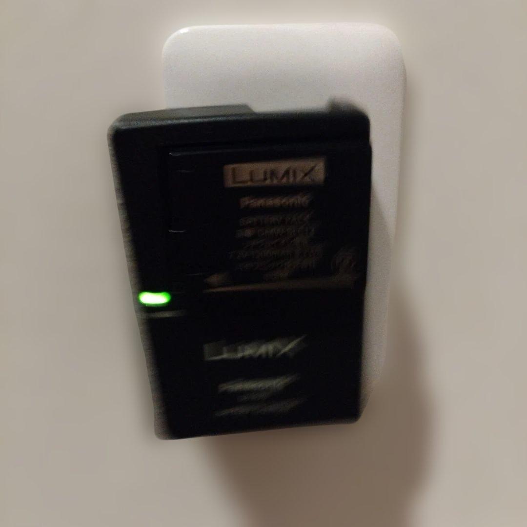 Panasonic DMC-FZ200 コンパクトデジタルカメラ