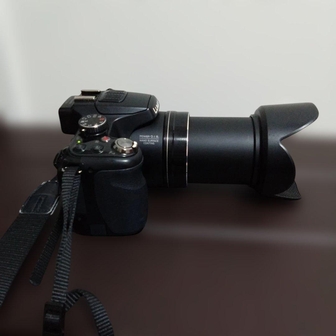 Panasonic DMC-FZ200 コンパクトデジタルカメラ