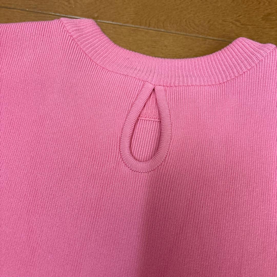 ボーダーズ　パール付きピンク長袖トップス