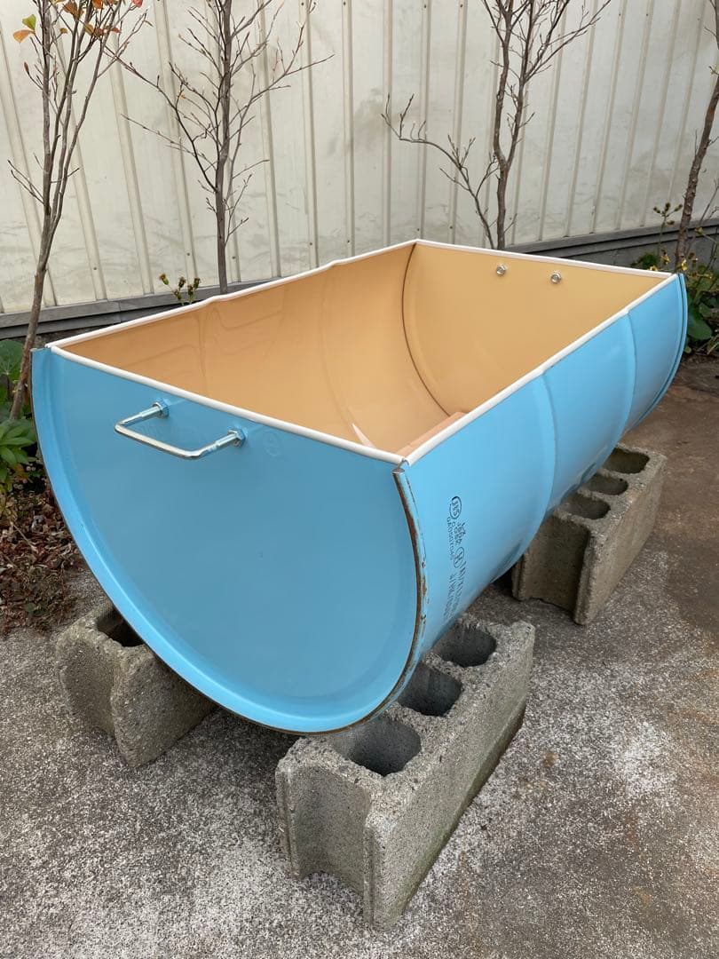 ドラム缶風呂 横置きタイプ 持ち手とすのこ付き