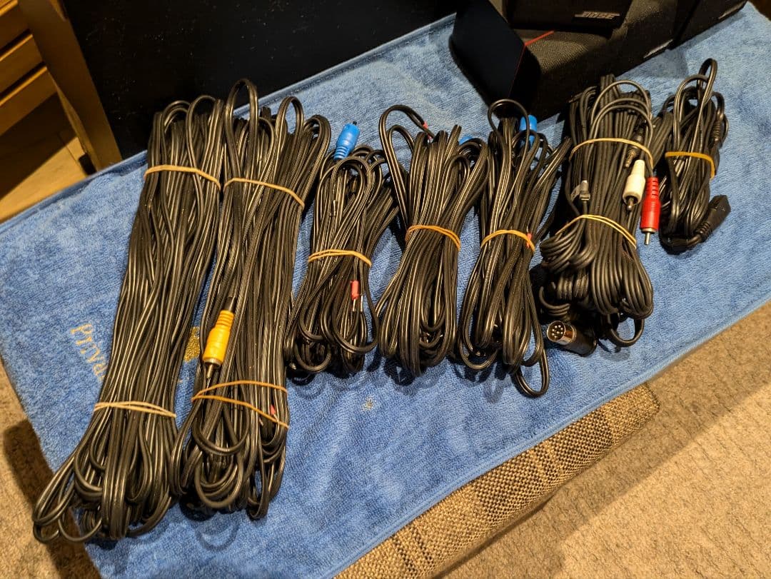 札幌より手渡しにて！　BOSE Acoustimass8　古いのでジャンク扱い