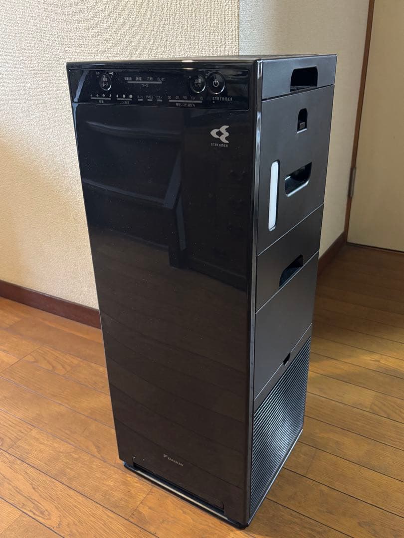 ダイキン　ストリーマ空気清浄機　MCK55WN-H