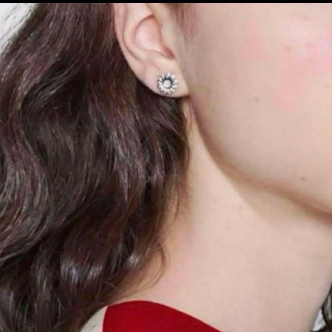 リオ【11月出品停止&美品】※廃盤※GUCCI シルバーピアス