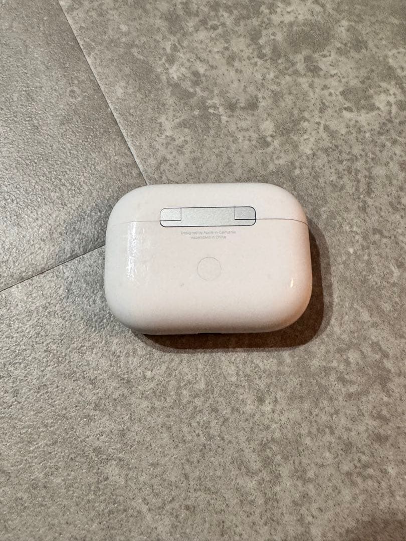 AirPods Pro 本体 ワイヤレス充電対応　第二世代