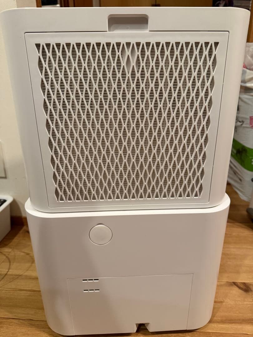 【高年式】アイリスオーヤマ 空気清浄機能付除湿機 PD-A140-W