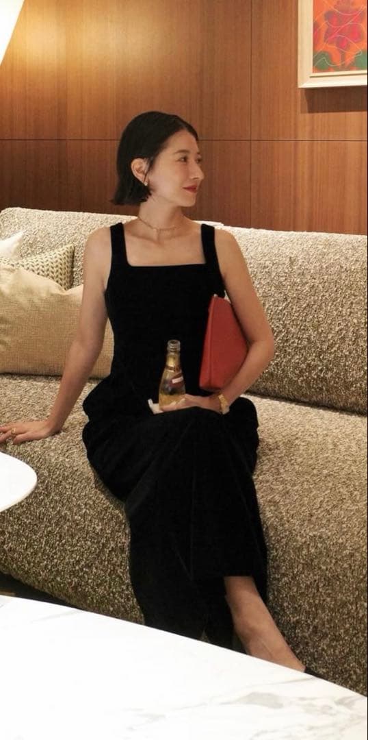 クラネ　スクエアネックストレートワンピース