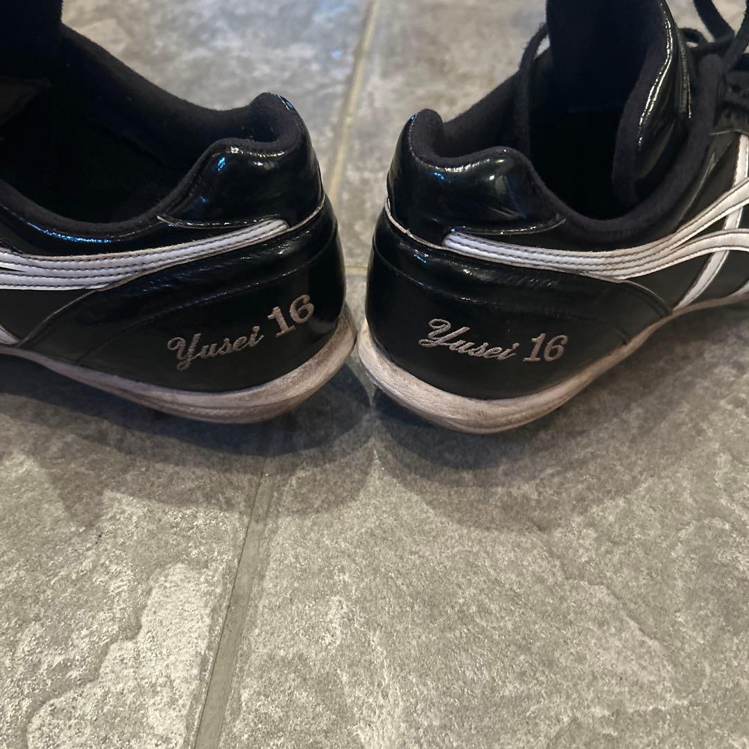 野球スパイク（菊池雄星投手実使用）